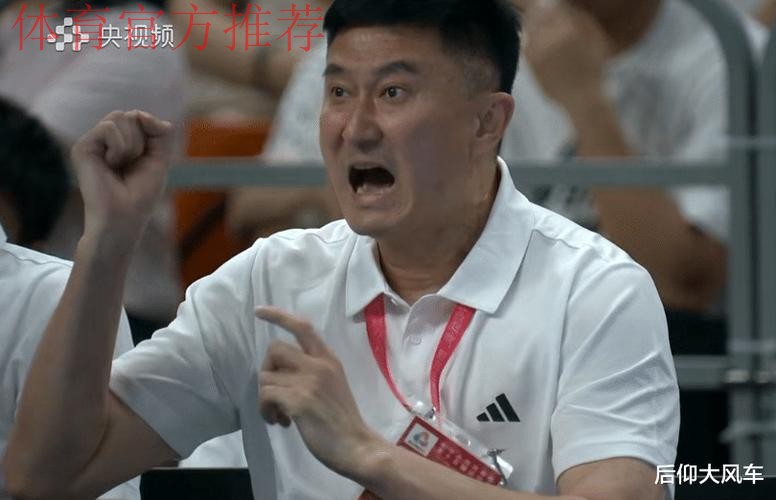 效率一般！广东新援一战暴露大弱项 被杜锋关键时刻弃用